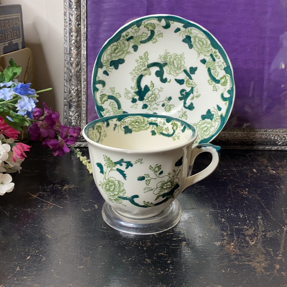 - - Vintage Masons "Chartreuse" Ironstone China Tea Cup & Saucer - Green…